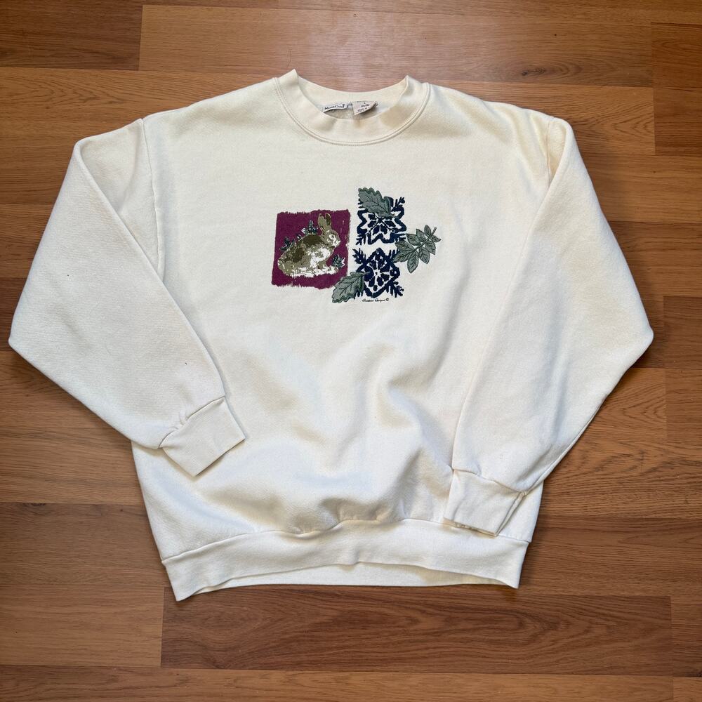 Women's Vintage 90's North Crest Cream White Rabbit Bunny Sweatshirt Sz Large